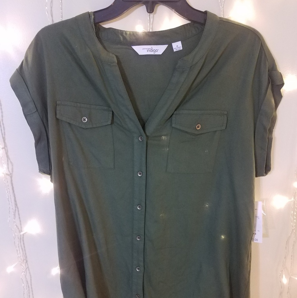 Hunter Green women's top.